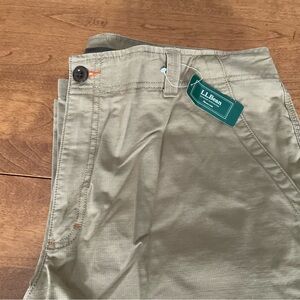 L.L. Bean Men's Chino Pants, Mens 38 x 32, New With Tags